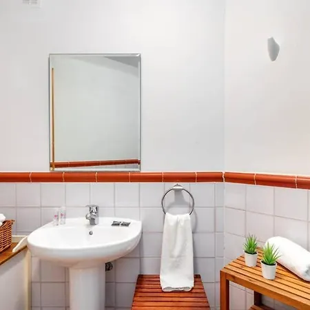 Apartment Lovely Seaview In El Higueron By Costarentals - Ref 106