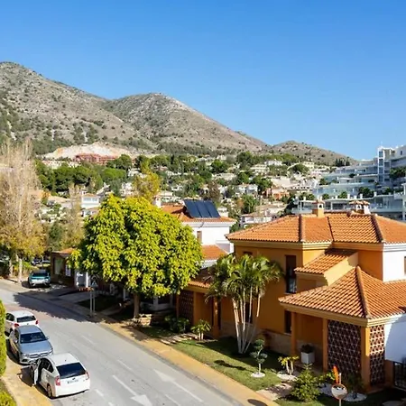 Apartamento Lovely Seaview In El Higueron By Costarentals - Ref 106 *
