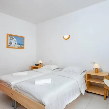 Apartamento Lovely Seaview In El Higueron By Costarentals - Ref 106 Benalmádena